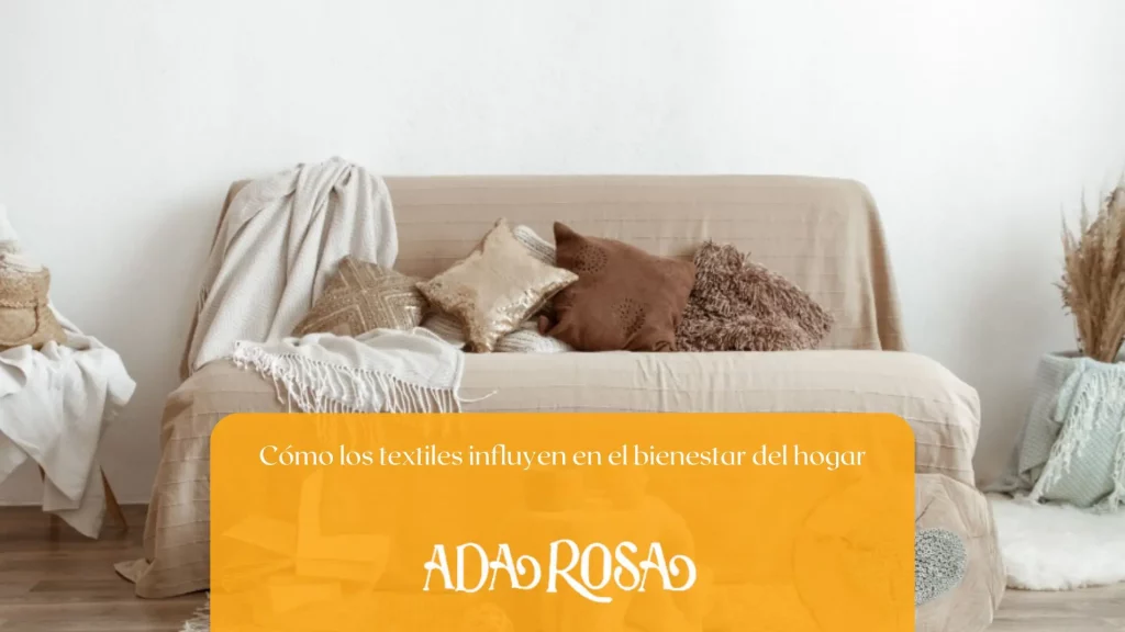 Salón con textiles naturales y tapicerías suaves diseñadas para el bienestar